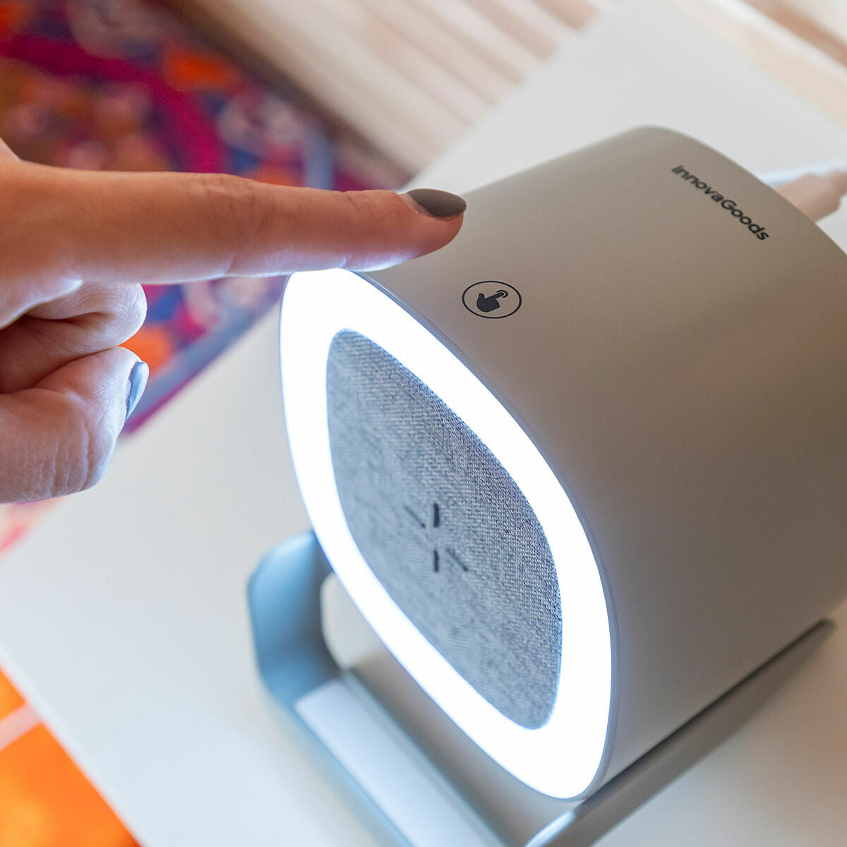 Langaton laturi kaiuttimella, LED-valo, 10 W, Bluetooth 5.1, puhelinteline – työpöytä kotiviihde – kuva 11