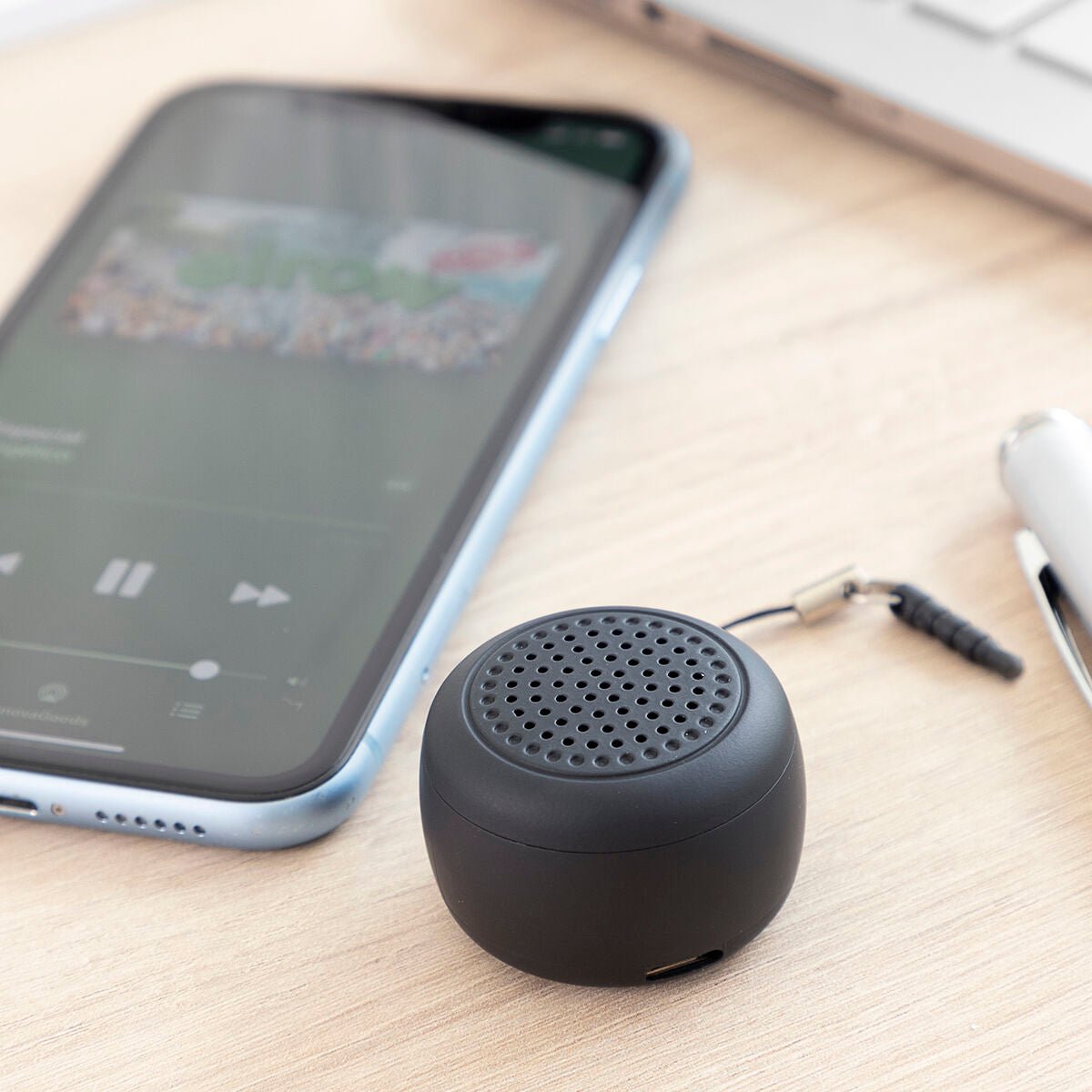 Pieni bluetooth kaiutin mini, kannettava 1 W, handsfree & selfie-kaukosäädin – Bluetooth-yhteys kiinnitettävä kaiutin – ku…
