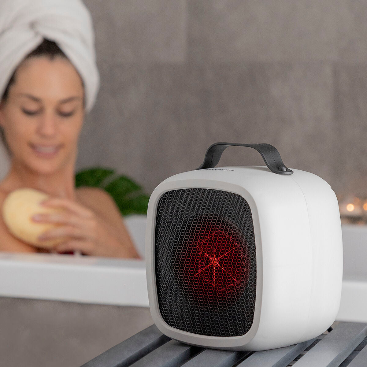 Pieni sähkölämmitin 500 W, kannettava minilämmitin pöydälle & työpisteeseen – nopea lämmitys ylikuumenemissuoja – kuva 7