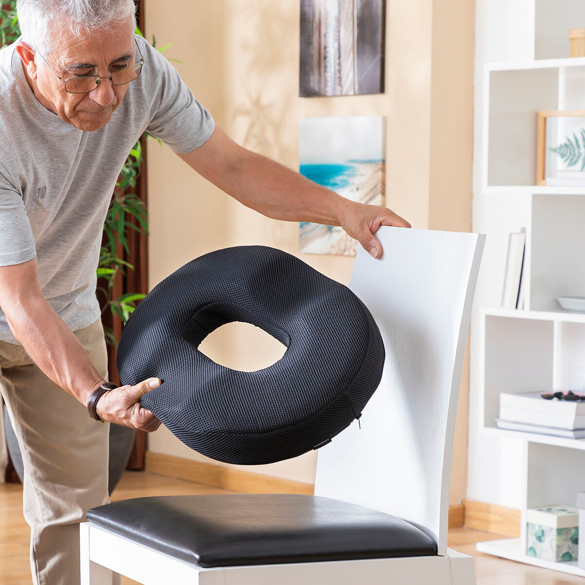 Ortopedinen istuintyyny bambuhiilellä ja jäähdyttävällä geelillä - ergonominen 47×34×7 cm – häntäluun tyyny liukumaton poh…