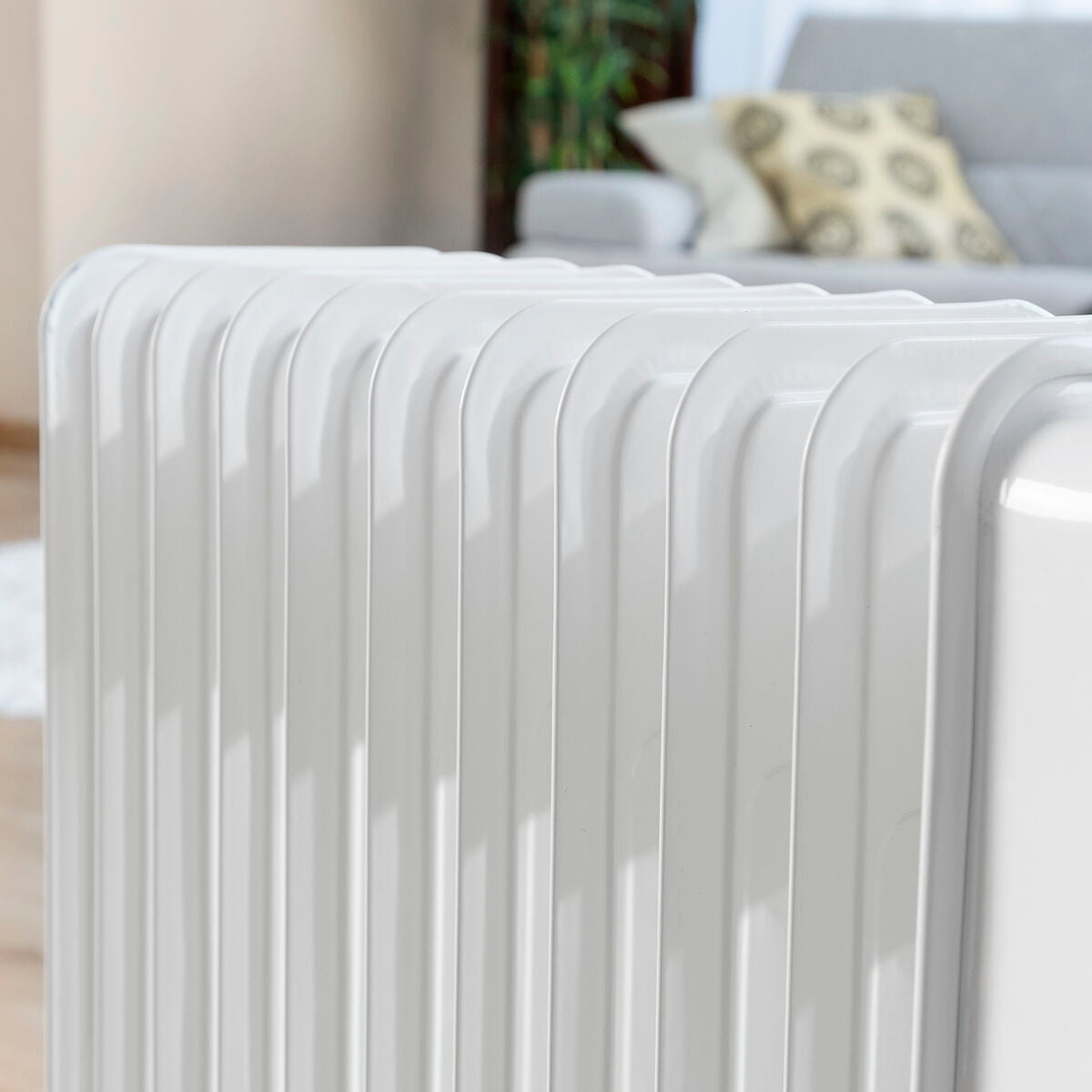 Öljypatteri 2500 W, 11-lokeroinen - hiljainen siirrettävä lämpöpatteri – huonelämmitin säädettävä termostaatti – kuva 7