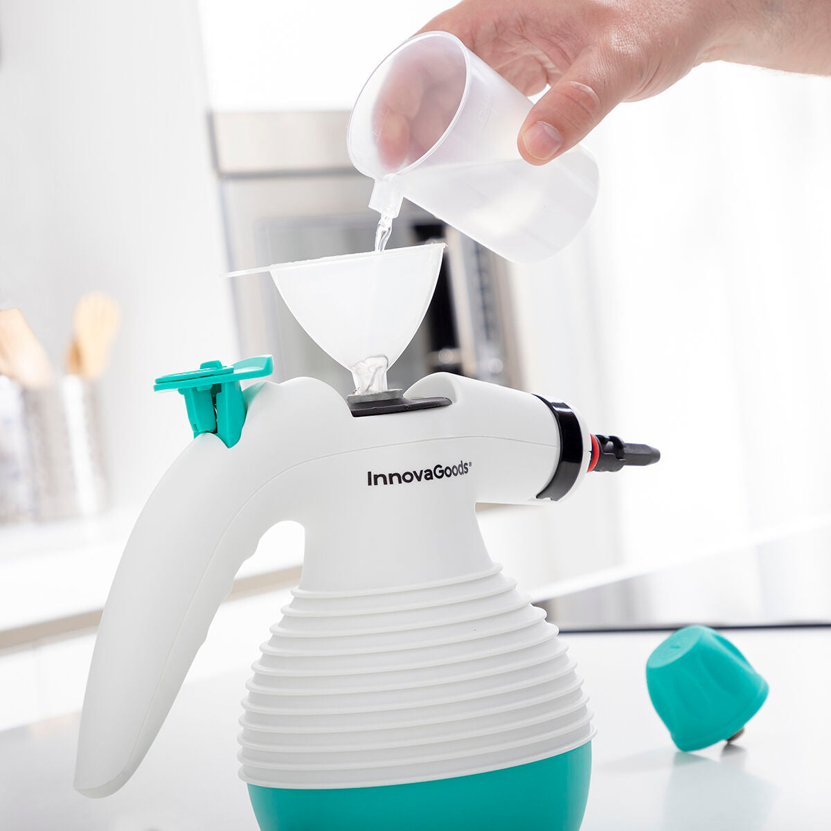 Käsihöyrypuhdistin 3 bar, 9-in-1 350 ml 1000 W, kotiin & autoon