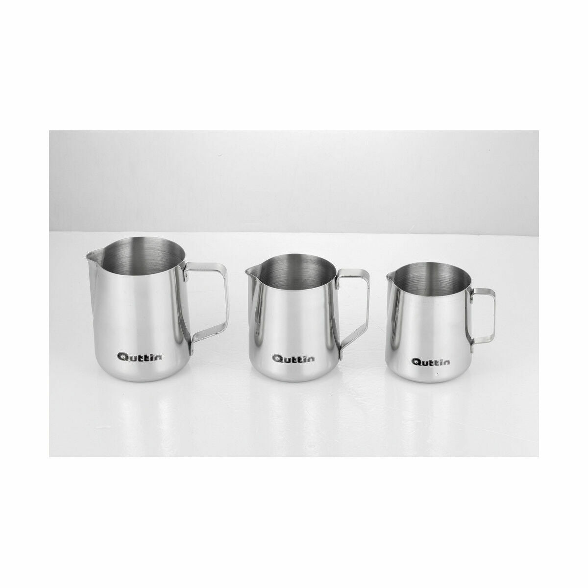 Maitokannu ruostumaton teräs 700 ml, vaahdotukseen & tarjoiluun, kahviloihin